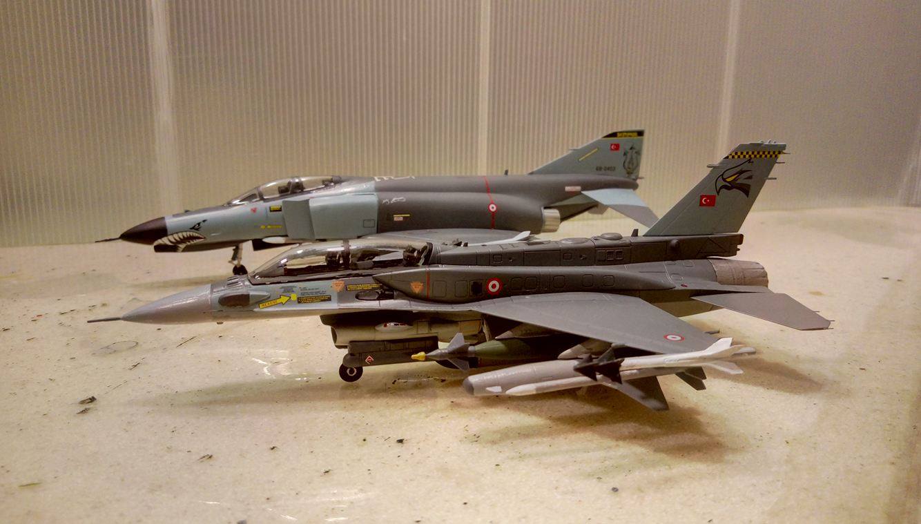 模型說故事 : 土耳其空軍出動F-16 和 F-4 戰機轟炸敘利亞境內的庫德族民兵 引來美國不快